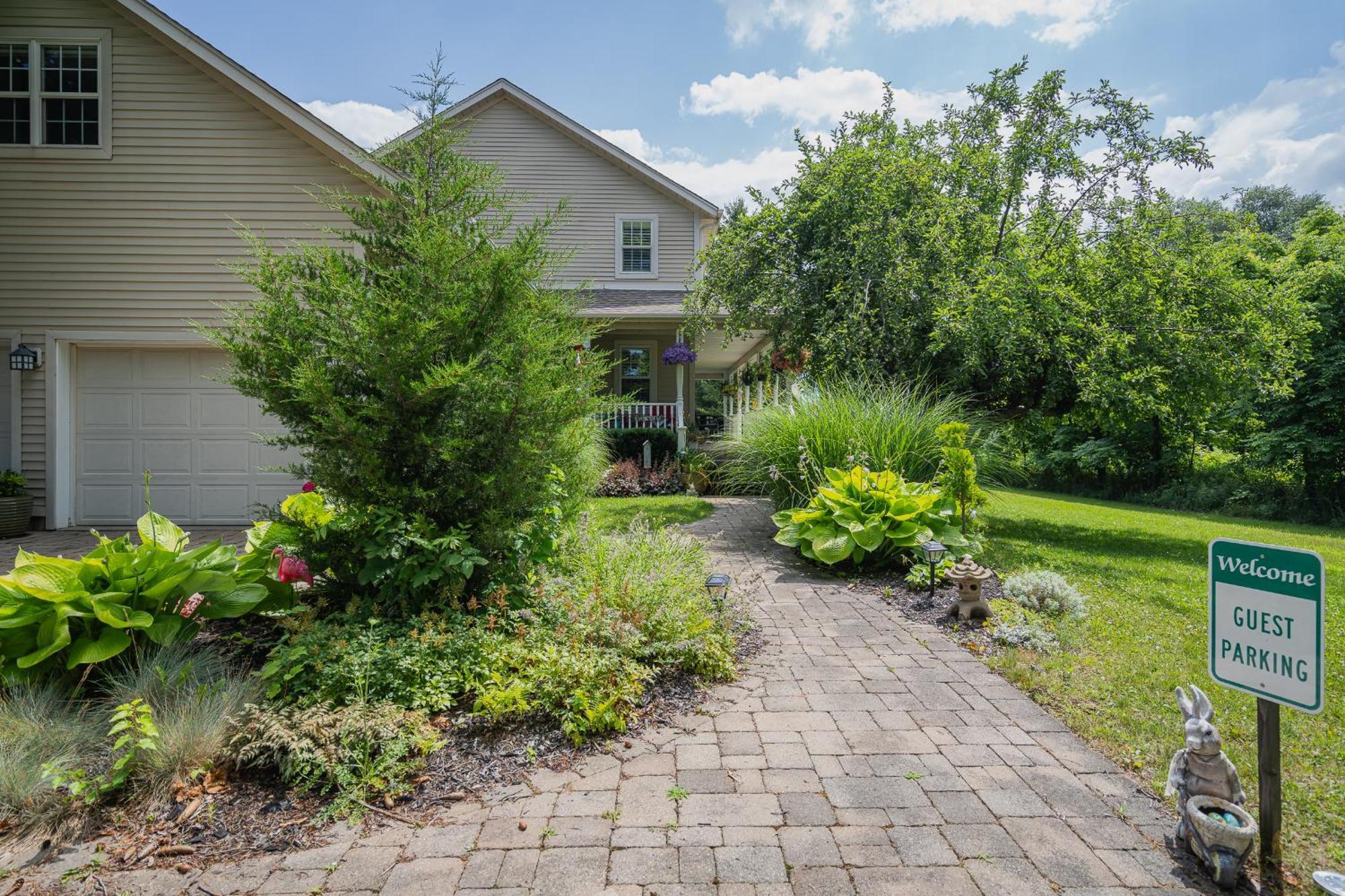 Old Town Country Landing Bed & Breakfast Niagara-on-the-Lake Exterior photo